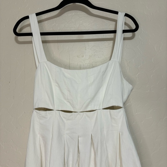 Lulu’s White Loved You All Along Tie-Back Cutout Fit and Flare Midi Dress Size L - Picture 7 of 11